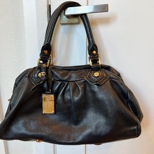 MARC by MARC JACOBS Black 'Classic Q Baby Groovee' Leather Satchel Crossbody Bag